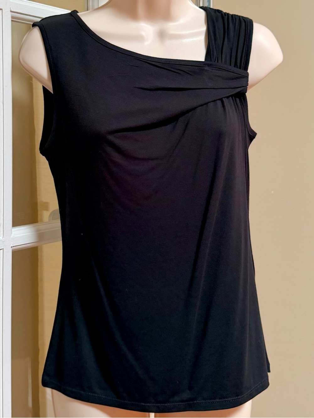 NWOT Max Studio Black One-Shoulder Draped Sleeveless Top